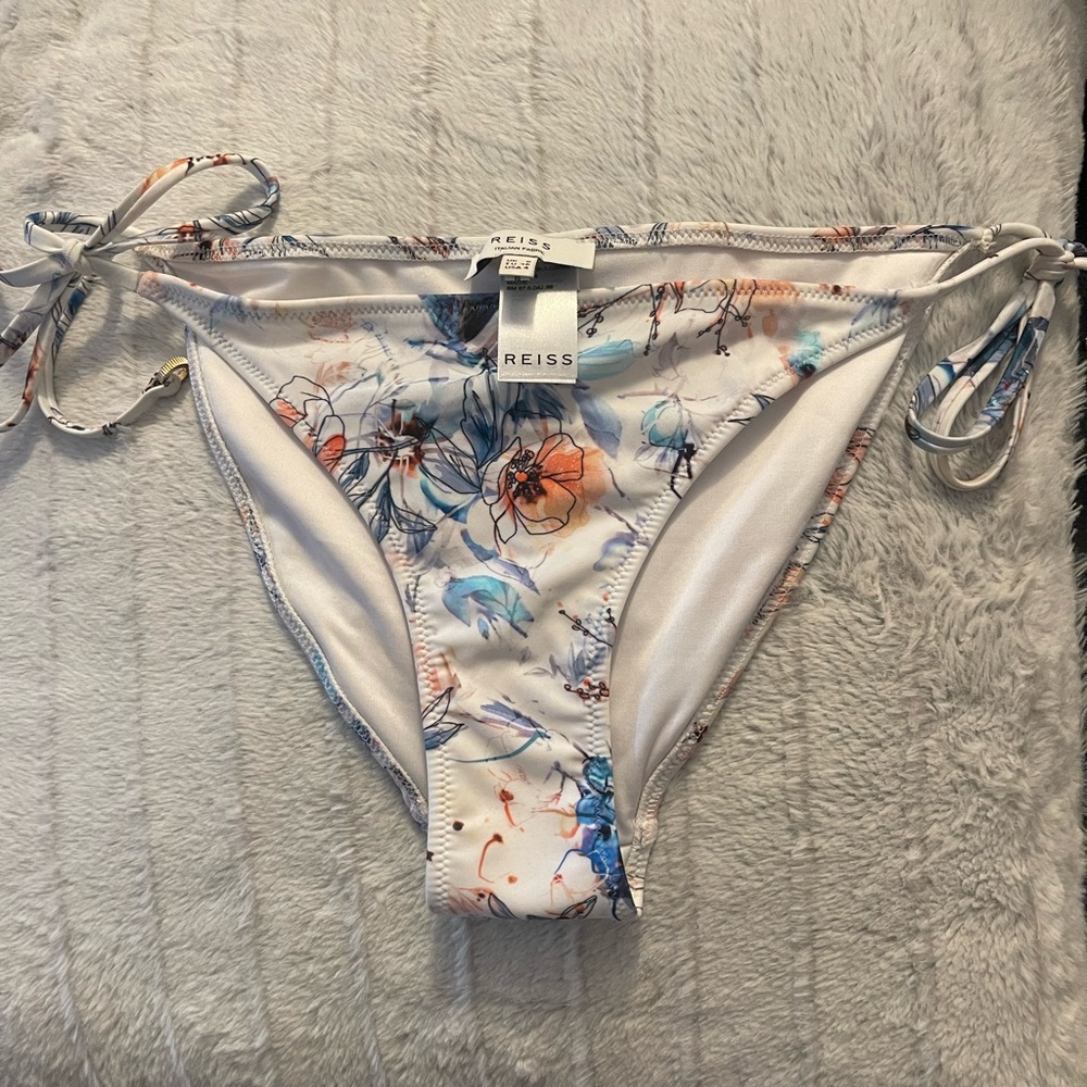 Reiss brand new bikini w/o tag